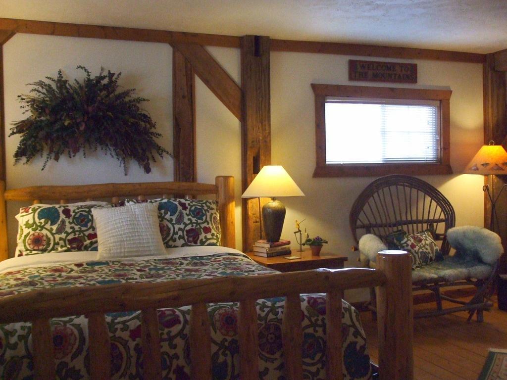 Hansen Guest Ranch Swan Valley Exteriör bild